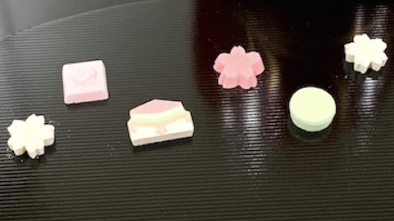 お茶菓子のいただき方